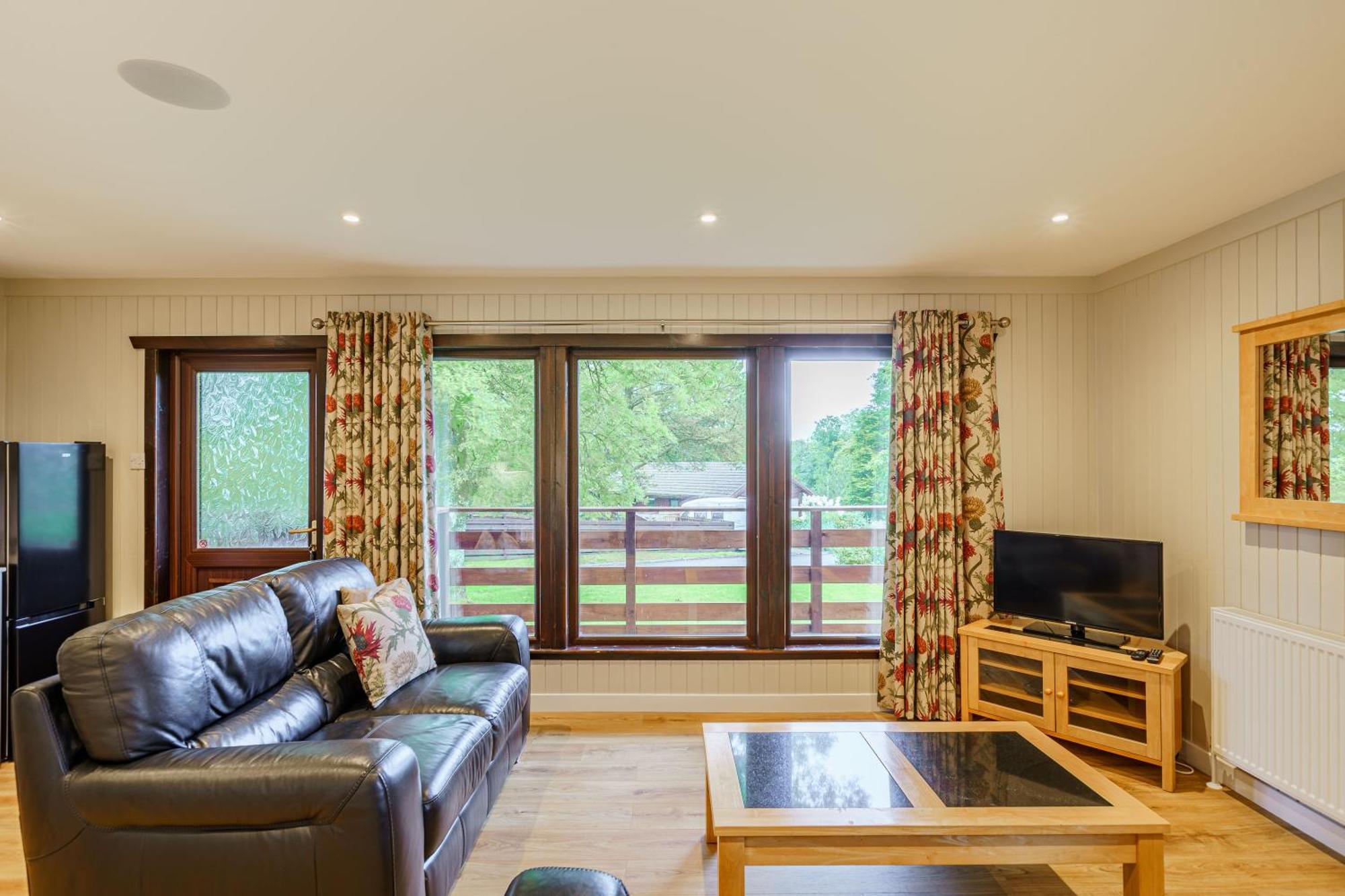 Bluebell Lodge 4 With Hot Tub Ньютон Стюарт Экстерьер фото