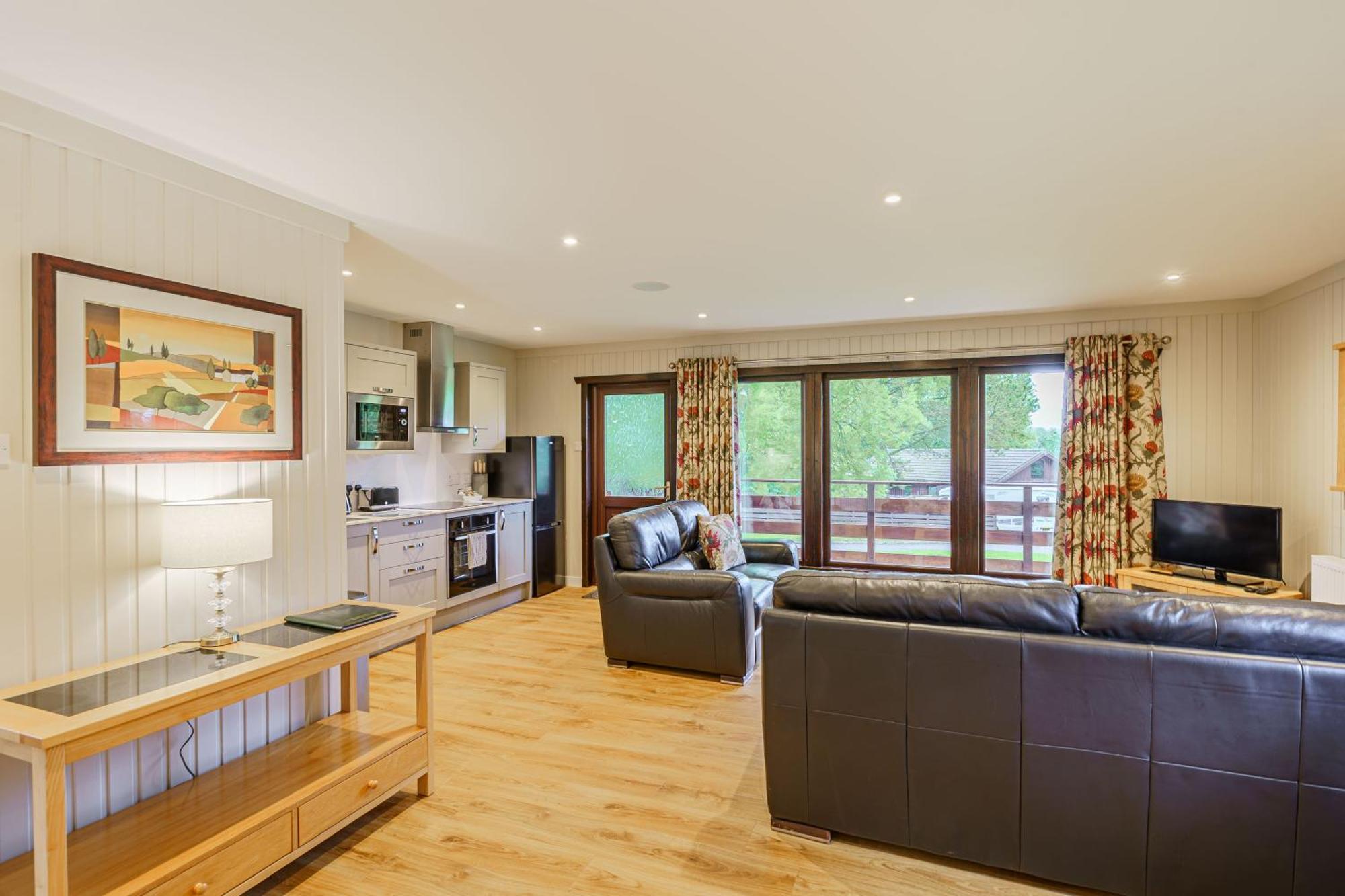 Bluebell Lodge 4 With Hot Tub Ньютон Стюарт Экстерьер фото