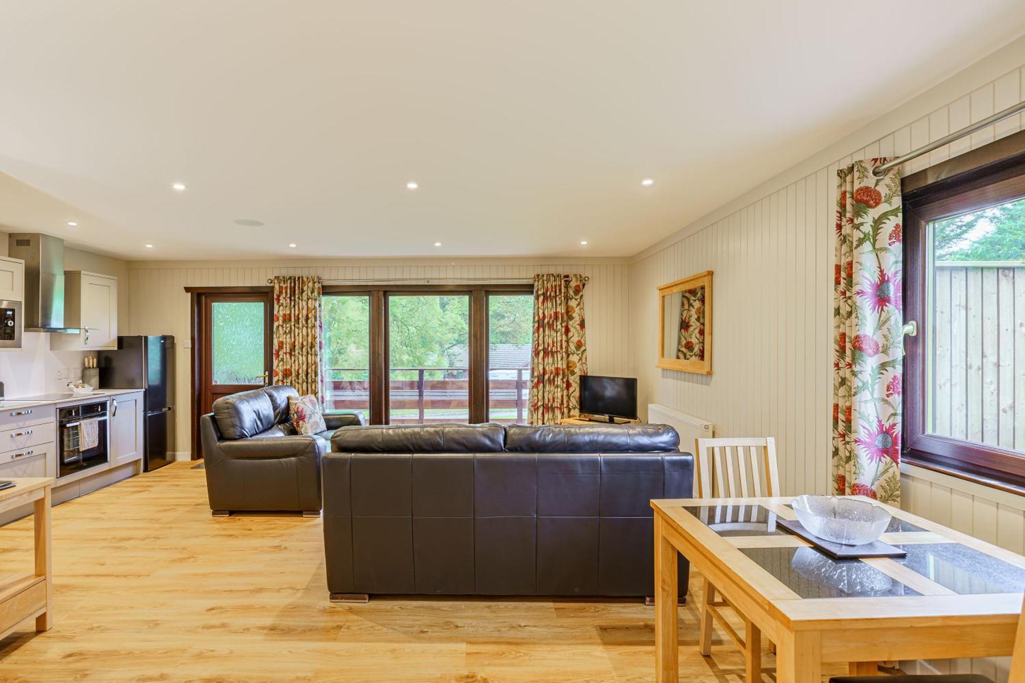 Bluebell Lodge 4 With Hot Tub Ньютон Стюарт Экстерьер фото